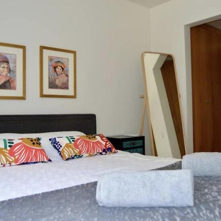 The Apartment El Corte Ingles/Av Novas Car Parking Lisbona Esterno foto